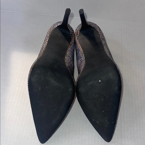 EUC JustFab Black & White Stiletto Heels Size 11 - Picture 6 of 10